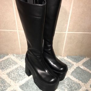 Dolls Kill Current Mood platform boots size 7M